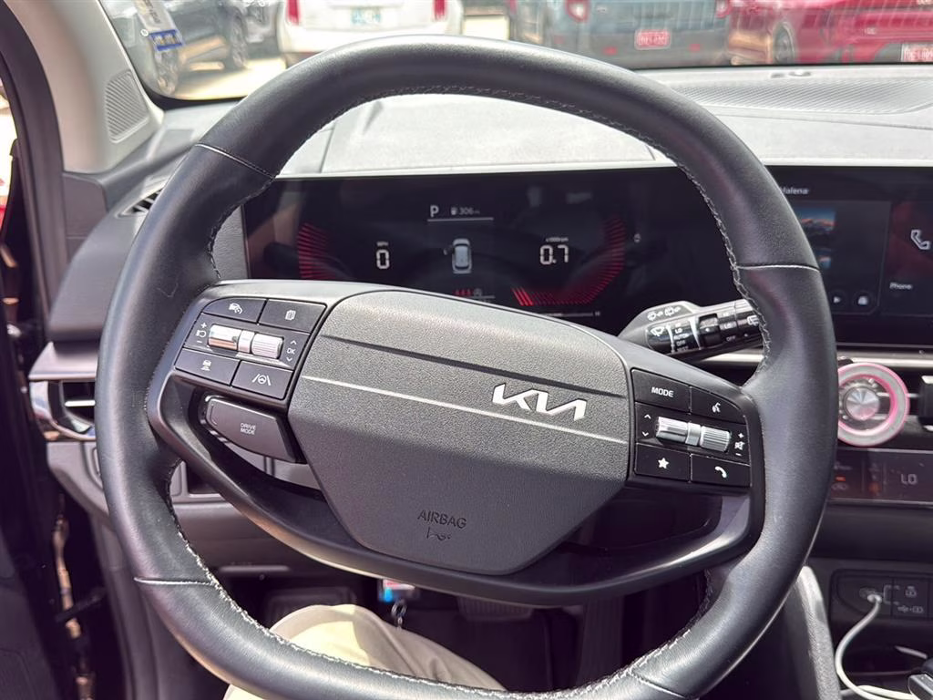 2026 Ebony Black Kia Sportage EX FWD SUV