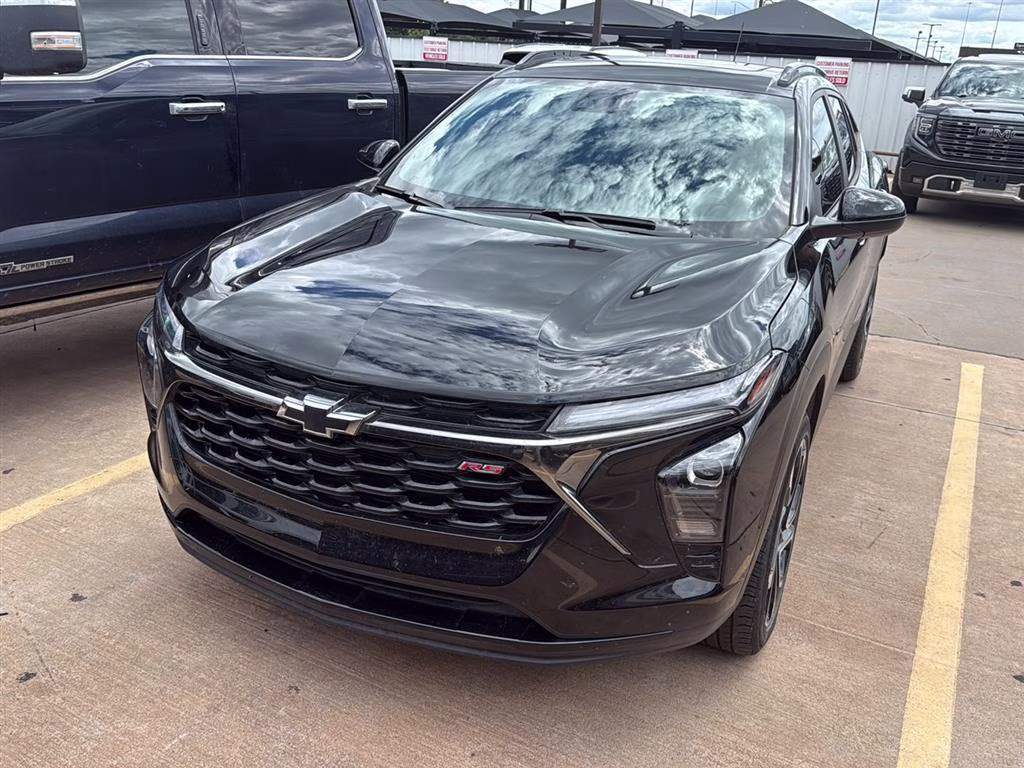 2025 Mosaic Black Metallic Chevrolet Trax 2RS FWD SUV