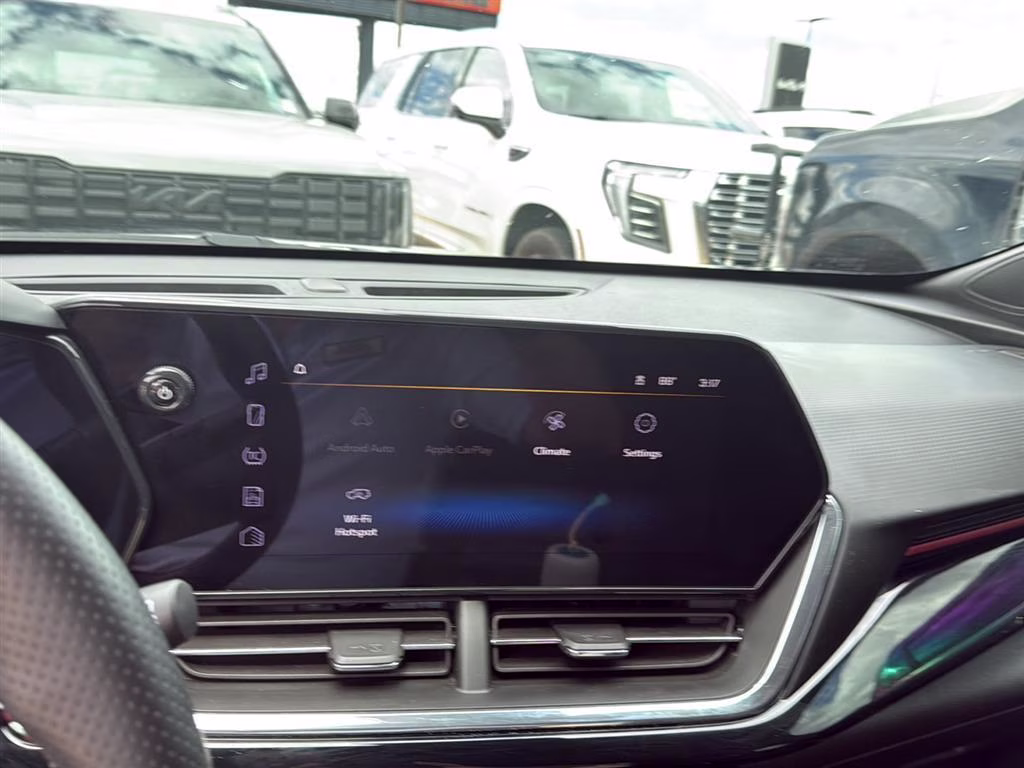 2025 Mosaic Black Metallic Chevrolet Trax 2RS FWD SUV