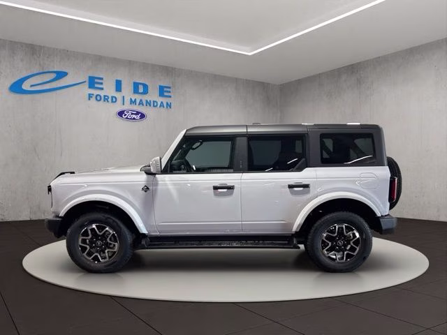 2026 Oxford White Ford Bronco Outer Banks 4X4 SUV