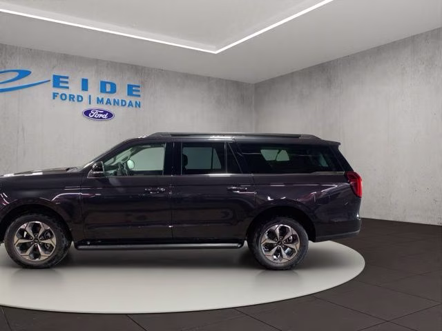 2027 Gray Metallic Ford Expedition Max Active 4X4 SUV