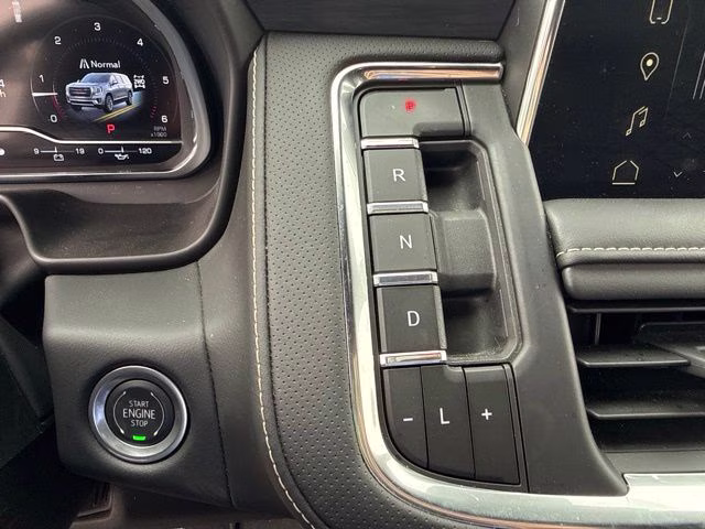 2024 Onyx Black GMC Yukon SLT 4X4 SUV