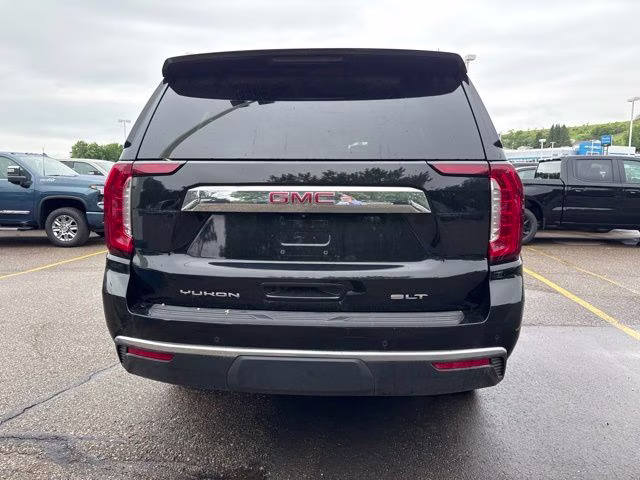 2024 Onyx Black GMC Yukon SLT 4X4 SUV