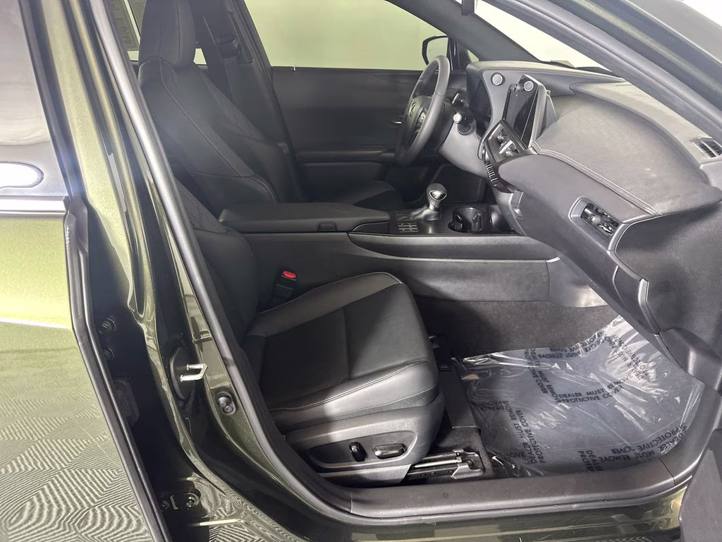 2024 Nori Green Pearl Lexus UX 250h Premium AWD SUV