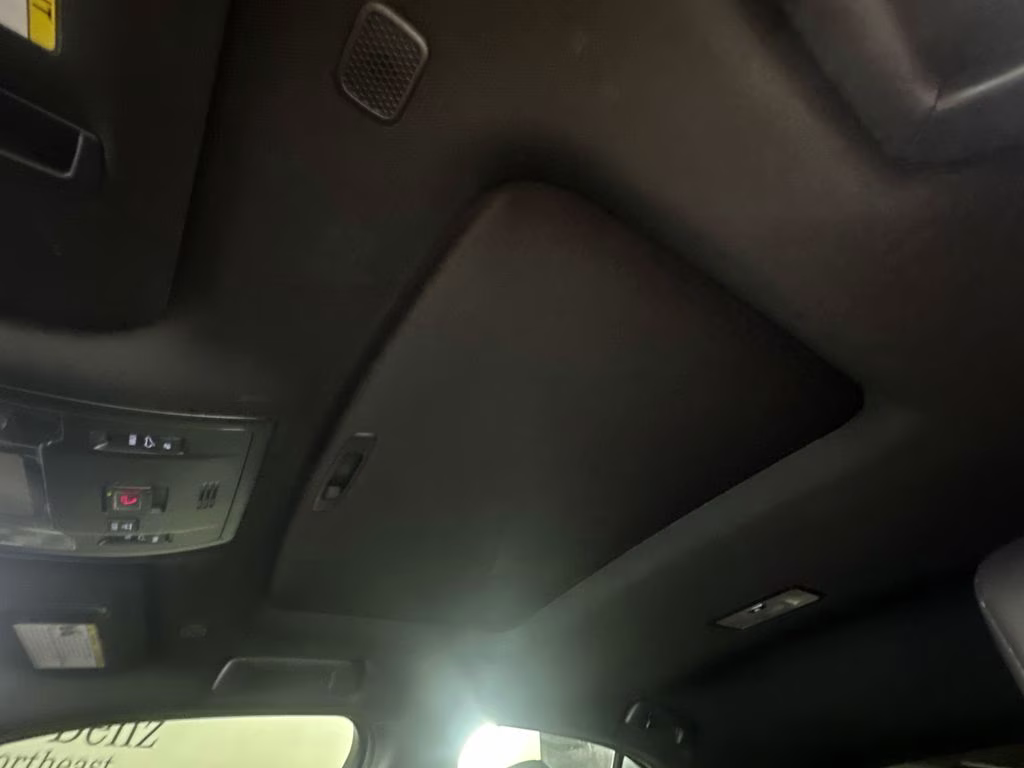 2024 Nori Green Pearl Lexus UX 250h Premium AWD SUV