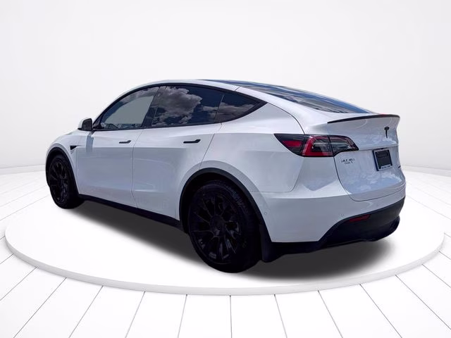 2021 Pearl White Multi-Coat Tesla Model Y Long Range AWD SUV