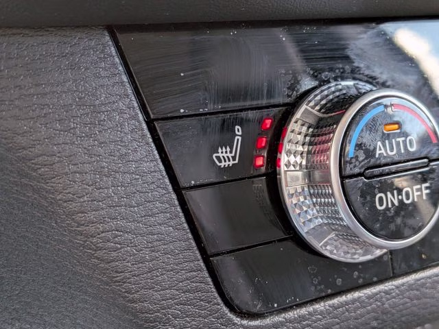 2024 Graphite Gray Mitsubishi Outlander SE FWD SUV