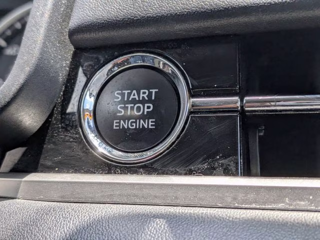 2024 Graphite Gray Mitsubishi Outlander SE FWD SUV