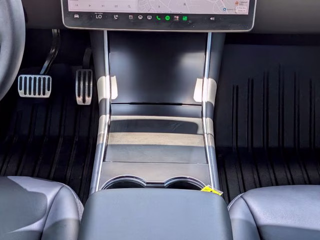 2021 Pearl White Multi-Coat Tesla Model Y Long Range AWD SUV