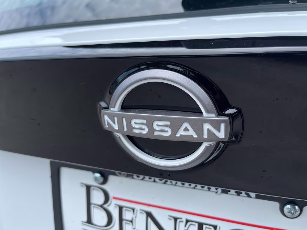 2026 Fresh Powder Nissan Kicks S FWD SUV