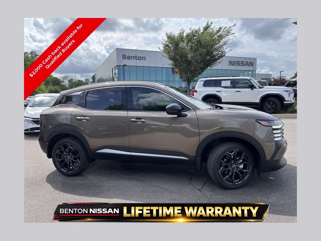 2026 Canyon Bronze Metallic Nissan Kicks SR FWD SUV