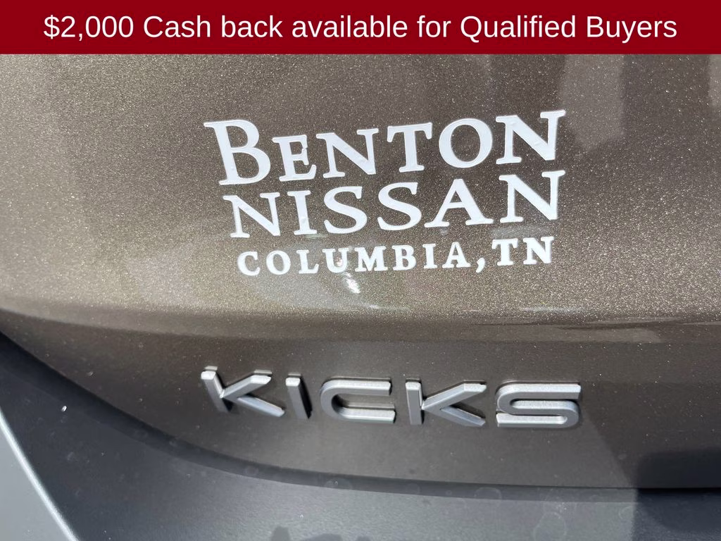 2026 Canyon Bronze Metallic Nissan Kicks SR FWD SUV