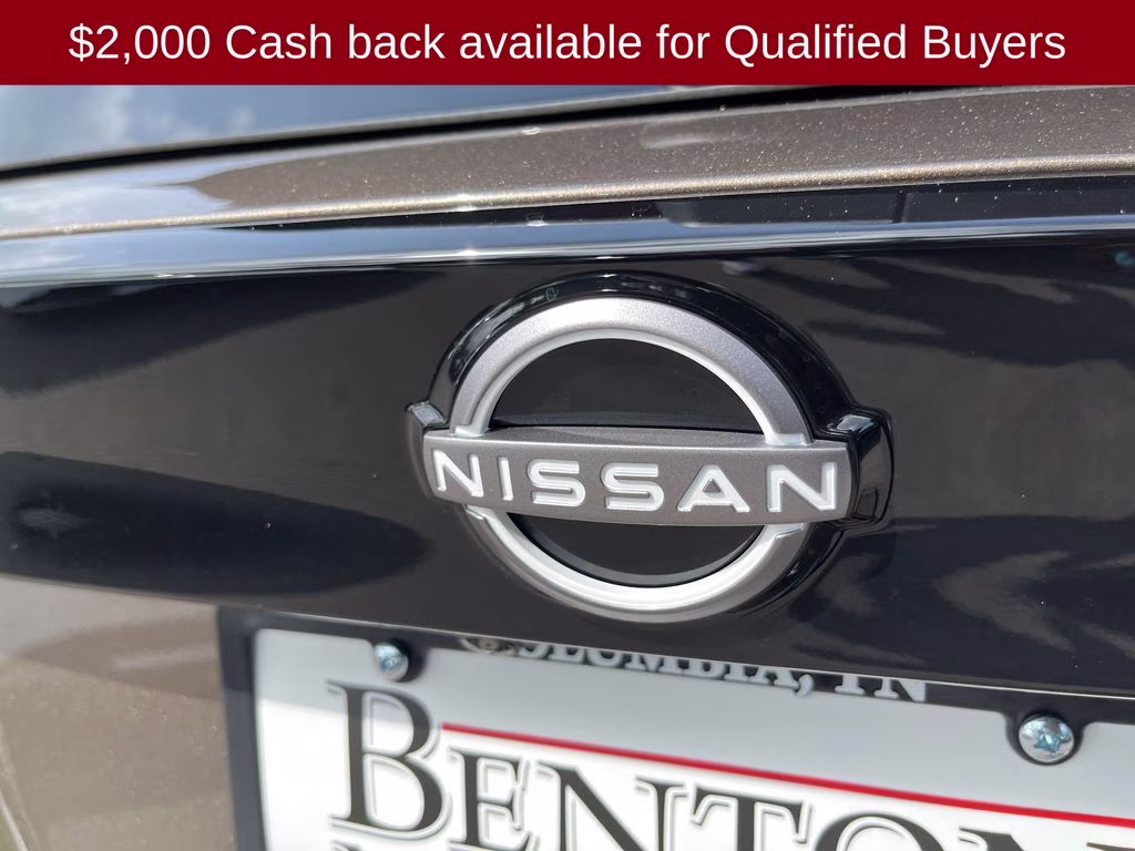 2026 Canyon Bronze Metallic Nissan Kicks SR FWD SUV