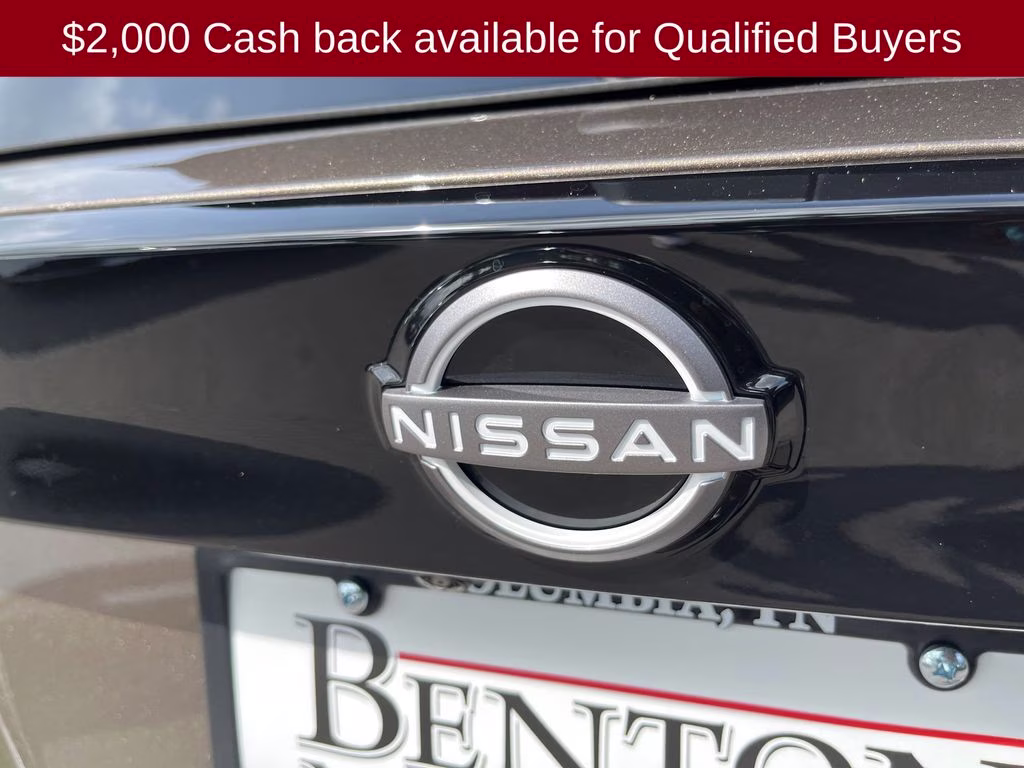 2026 Canyon Bronze Metallic Nissan Kicks SR FWD SUV
