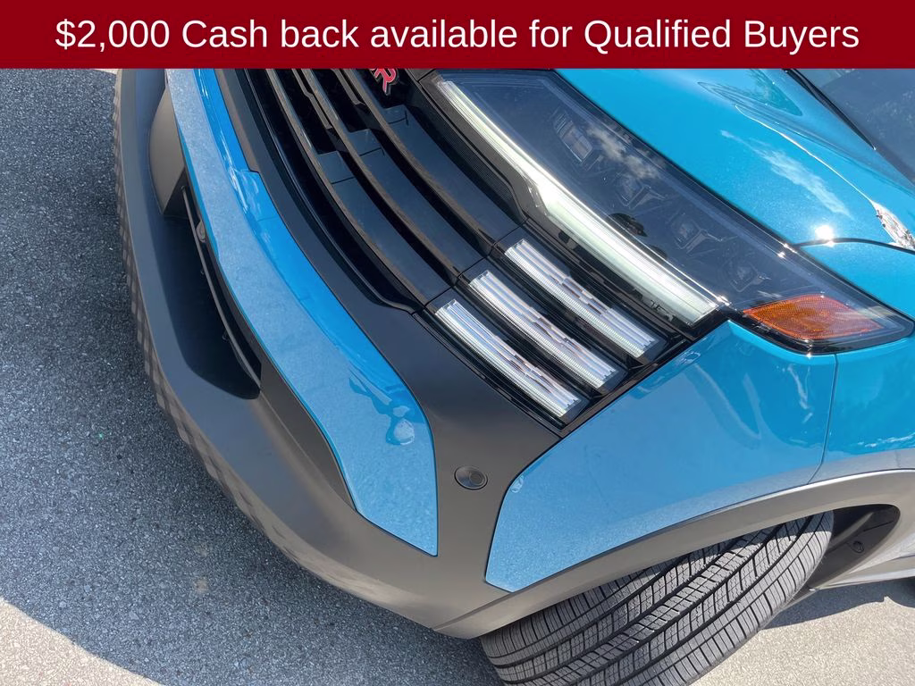 2026 Arctic Ice Blue/Black Nissan Kicks SR AWD SUV