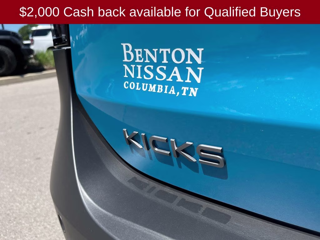 2026 Arctic Ice Blue/Black Nissan Kicks SR AWD SUV