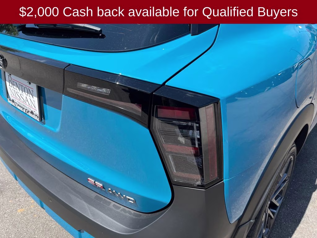 2026 Arctic Ice Blue/Black Nissan Kicks SR AWD SUV