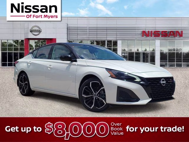 2026 Pearl White/Super Black Nissan Altima 2.5 SR FWD Sedan