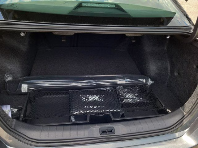 2026 Gun Metallic/Super Black Nissan Altima 2.5 SR FWD Sedan