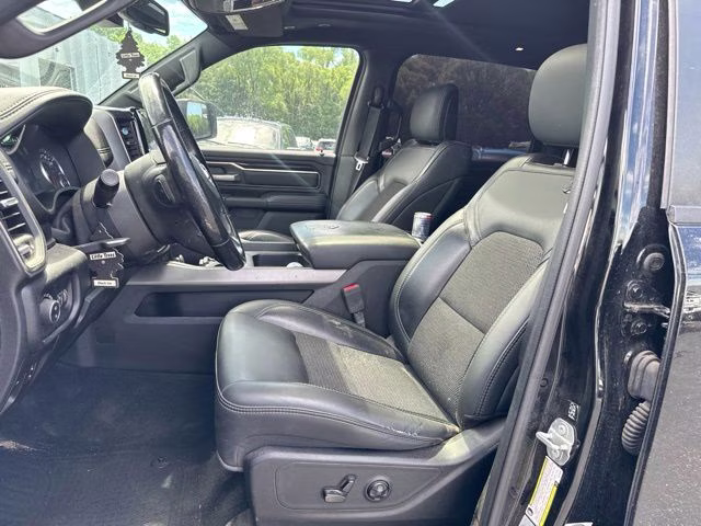 2019 Diamond Black Crystal Pearlcoat Ram 1500 Rebel 4X4 Truck