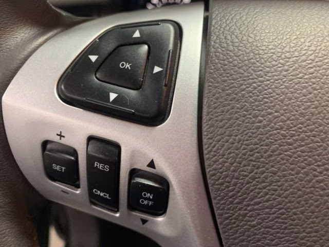 2013 Tuxedo Black Metallic Ford Edge SEL AWD SUV