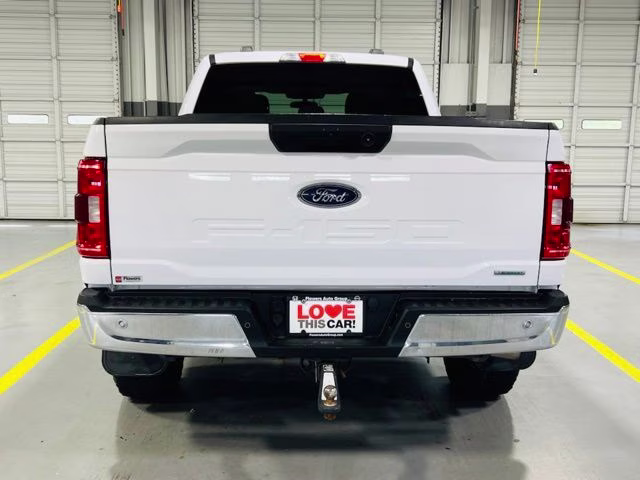 2021 White Ford F-150 XLT 4X4 Truck