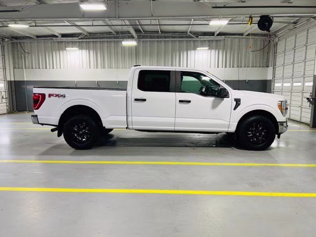 2021 White Ford F-150 XLT 4X4 Truck
