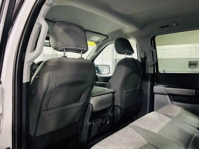 2021 White Ford F-150 XLT 4X4 Truck