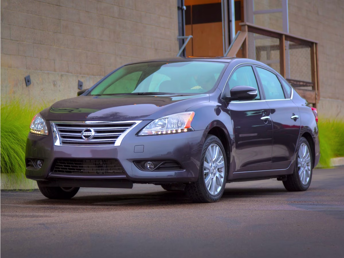 2014 Magnetic Gray Nissan Sentra FE+ S FWD Sedan