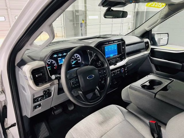 2021 White Ford F-150 XLT 4X4 Truck
