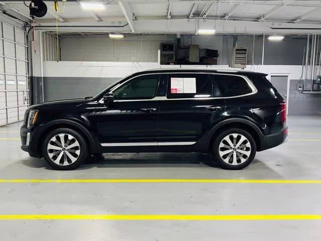 2021 Ebony Black Kia Telluride S AWD SUV