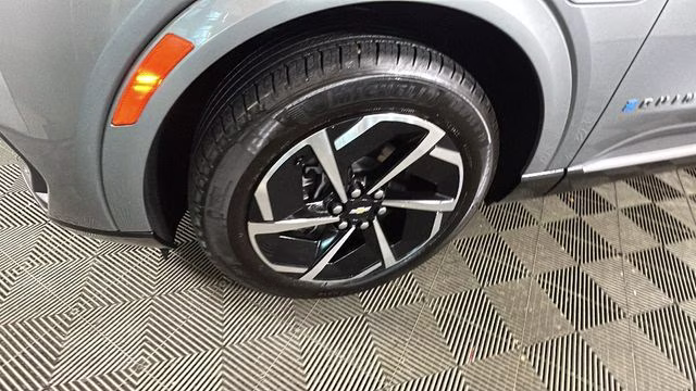 2024 Sterling Gray Metallic Chevrolet Equinox EV LT FWD SUV