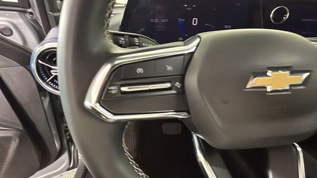 2024 Sterling Gray Metallic Chevrolet Equinox EV LT FWD SUV