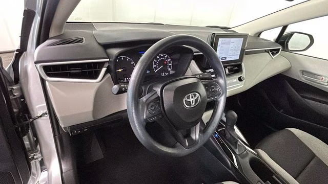 2025 Classic Silver Metallic Toyota Corolla LE FWD Sedan