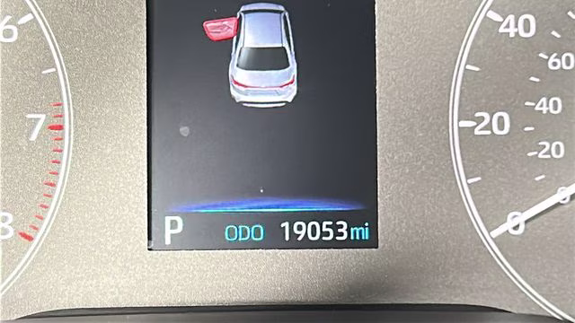 2025 Classic Silver Metallic Toyota Corolla LE FWD Sedan