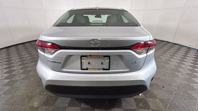 2025 Classic Silver Metallic Toyota Corolla LE FWD Sedan