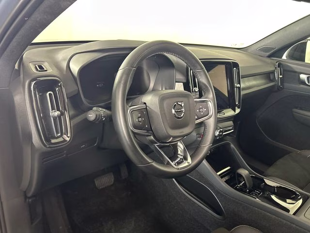 2023 Thunder Gray Metallic Volvo C40 Recharge Pure Electric Twin Plus AWD SUV