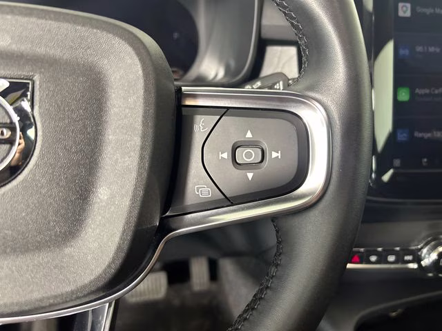 2023 Thunder Gray Metallic Volvo C40 Recharge Pure Electric Twin Plus AWD SUV
