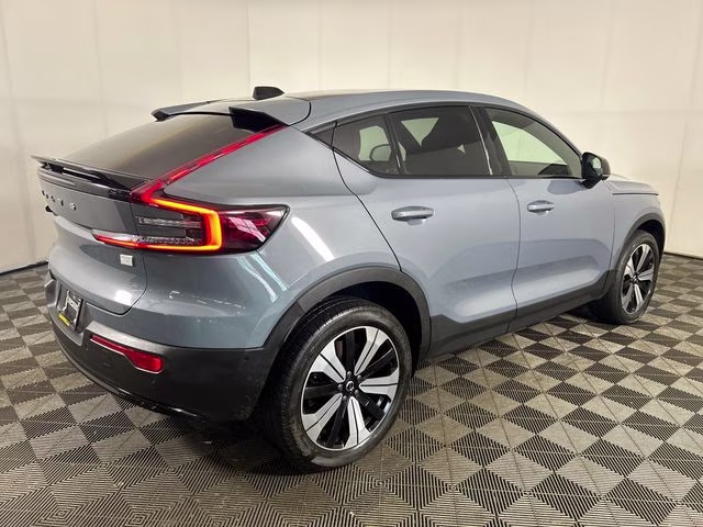 2023 Thunder Gray Metallic Volvo C40 Recharge Pure Electric Twin Plus AWD SUV