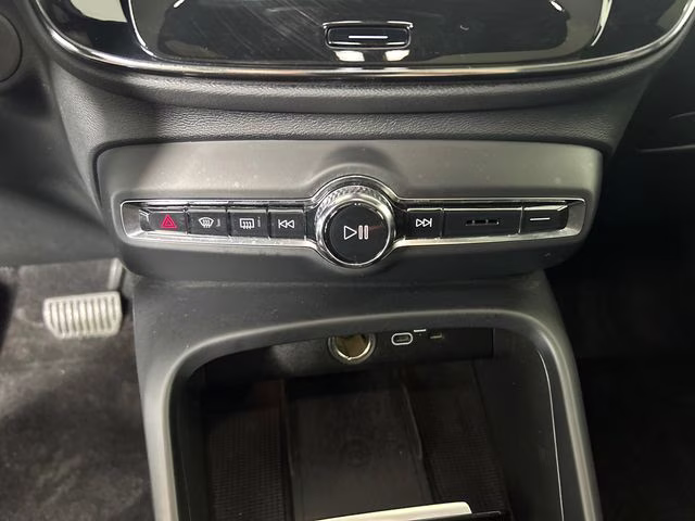 2023 Thunder Gray Metallic Volvo C40 Recharge Pure Electric Twin Plus AWD SUV