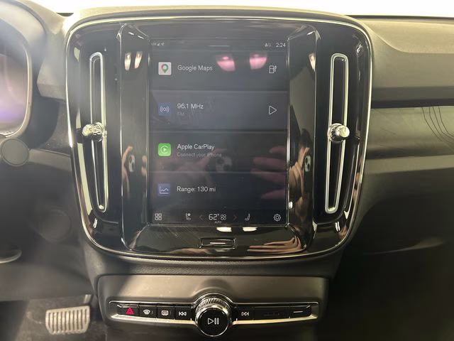 2023 Thunder Gray Metallic Volvo C40 Recharge Pure Electric Twin Plus AWD SUV
