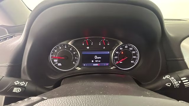 2022 White Frost Tricoat GMC Terrain SLT FWD SUV