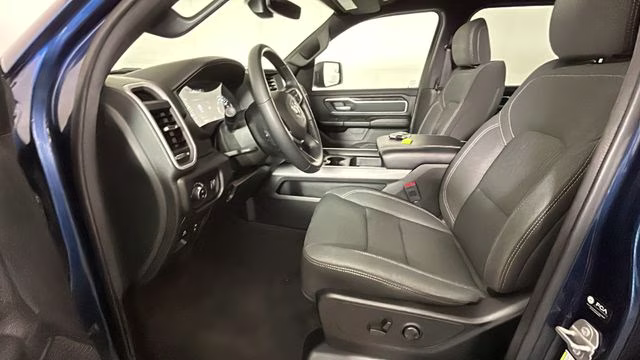 2023 Patriot Blue Pearlcoat Ram 1500 Big Horn/Lone Star 4X4 Truck