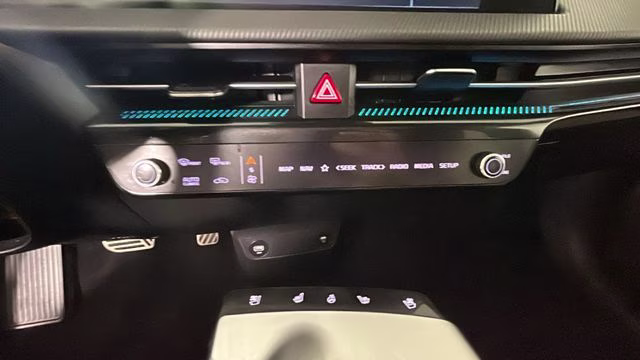 2024 Snow White Pearl Kia EV6 GT-Line AWD SUV