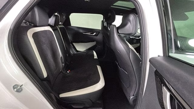 2024 Snow White Pearl Kia EV6 GT-Line AWD SUV