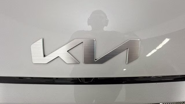 2024 Snow White Pearl Kia EV6 GT-Line AWD SUV
