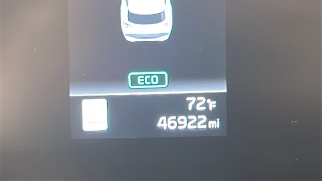 2023 Gravity Gray Kia Sportage Hybrid LX AWD SUV