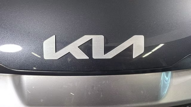 2023 Gravity Gray Kia Sportage Hybrid LX AWD SUV