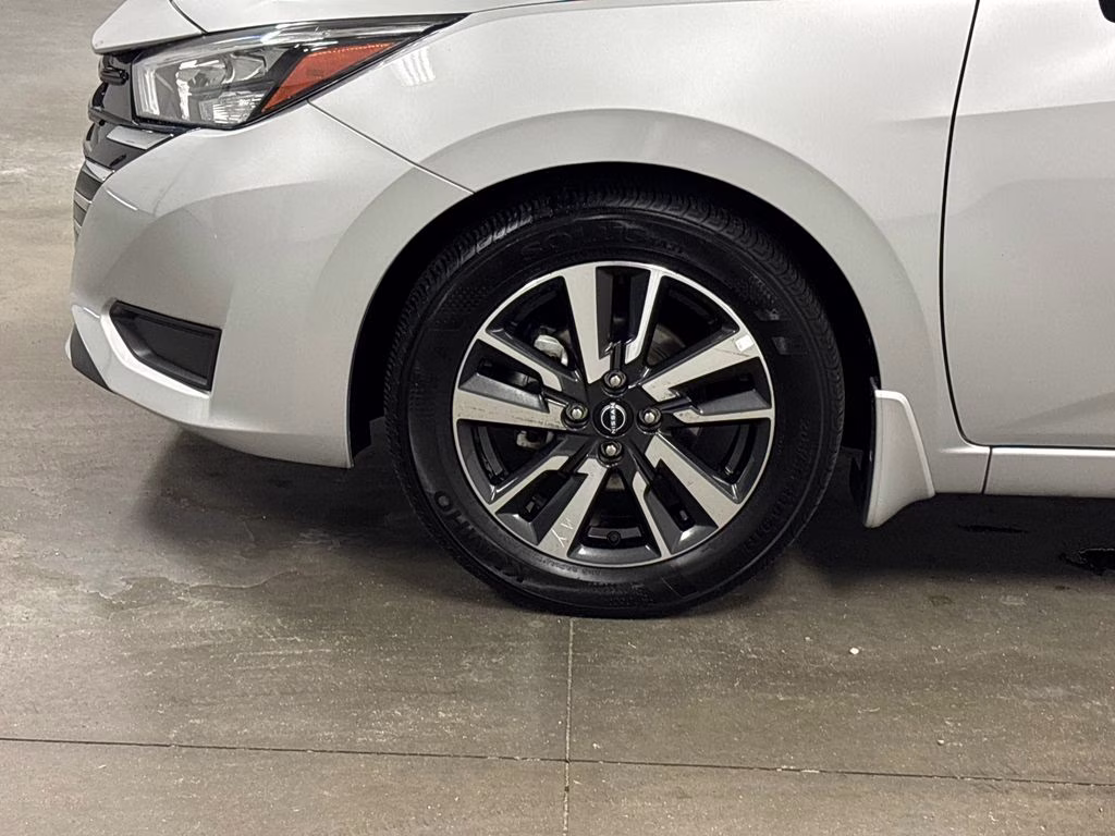 2025 Brilliant Silver Metallic Nissan Versa 1.6 SV FWD Sedan