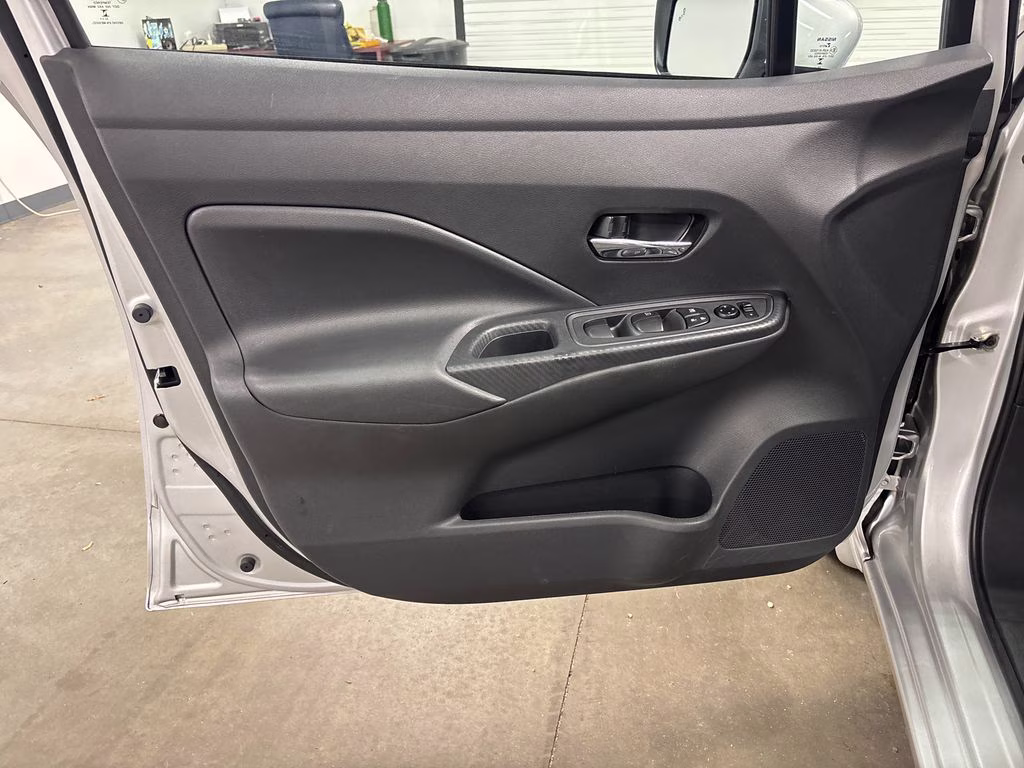 2025 Brilliant Silver Metallic Nissan Versa 1.6 SV FWD Sedan